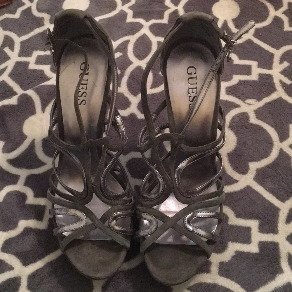 Women’s Guess Heels Sz 7